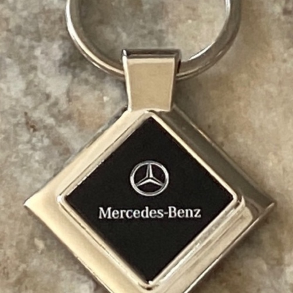 Vintage Mercedes Benz Keyring Dealer engraved NEW No Use boxed